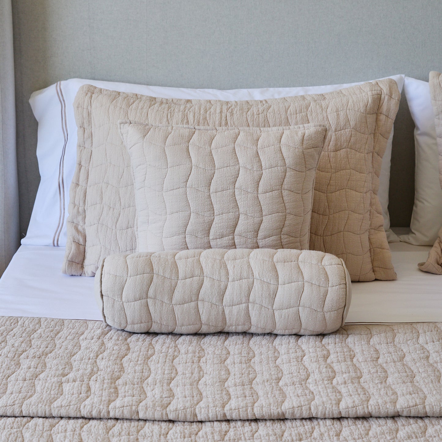 #color-beige